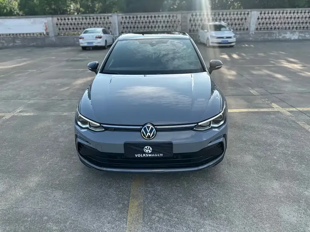 Volkswagen Golf 2021 из CN, фото 4