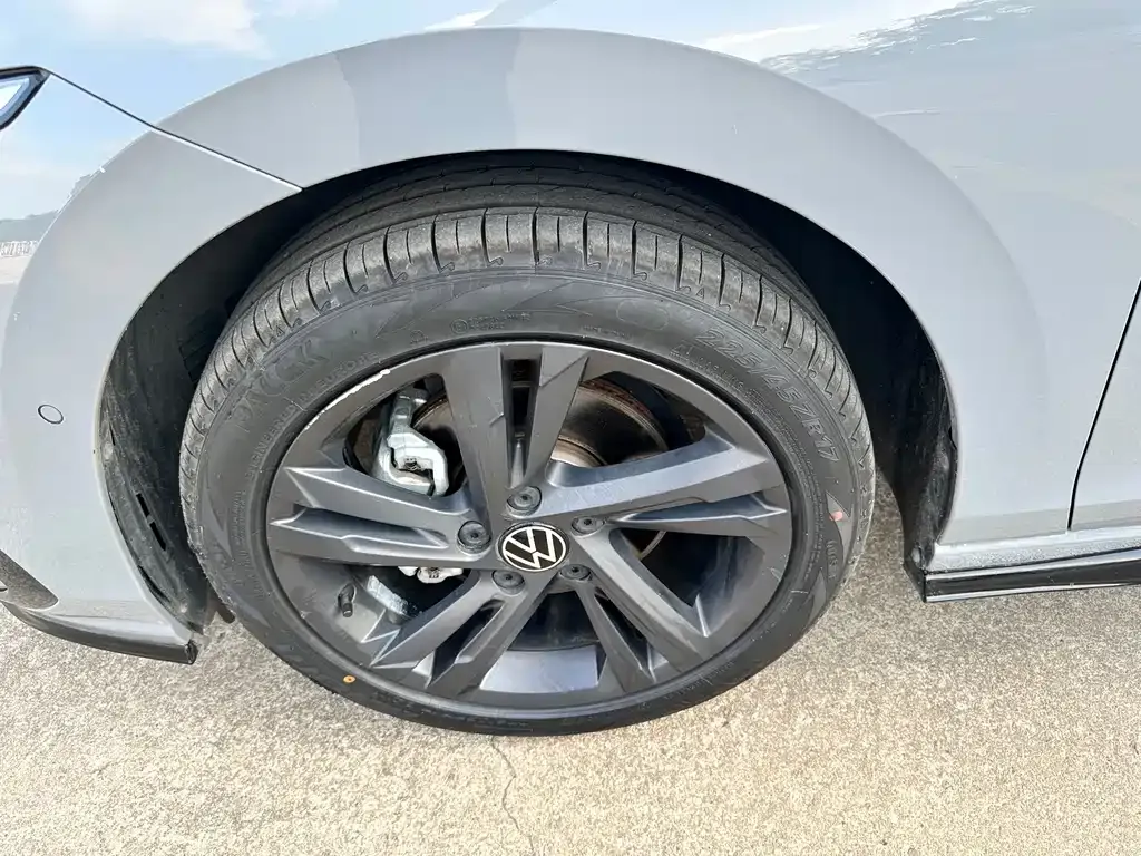Volkswagen Golf 2021 из CN, фото 10
