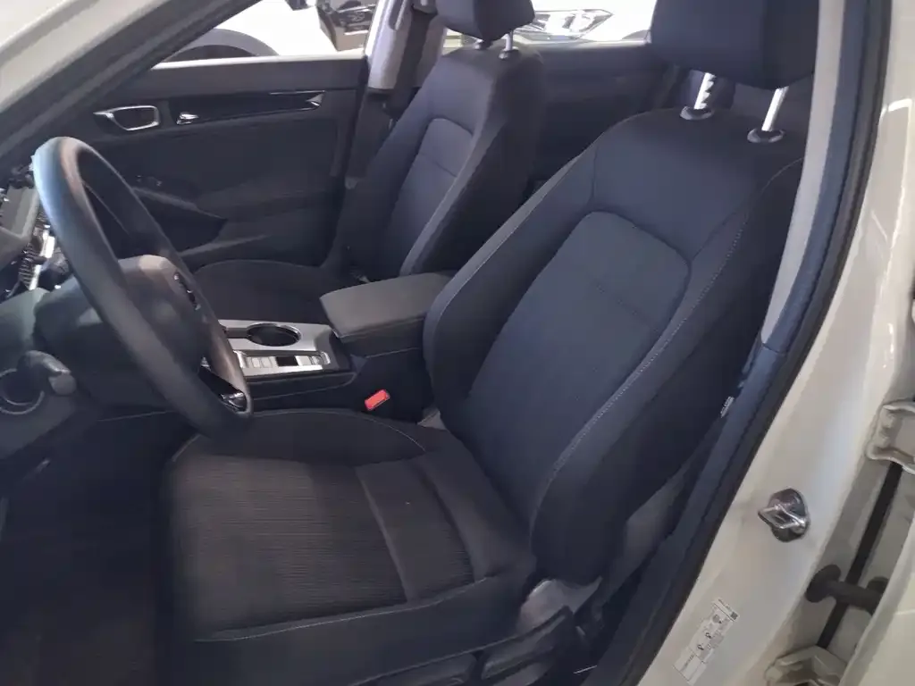 Honda Civic — фото 4