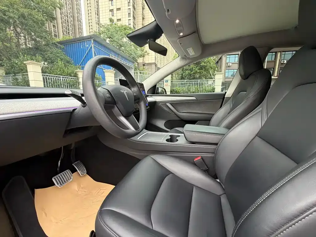 Tesla Model Y 2024 из CN, фото 10