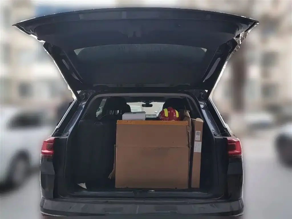Volkswagen Talagon 2023 из CN, фото 4