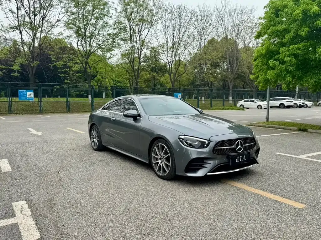 Mercedes-Benz E-Class (Import) — фото 9