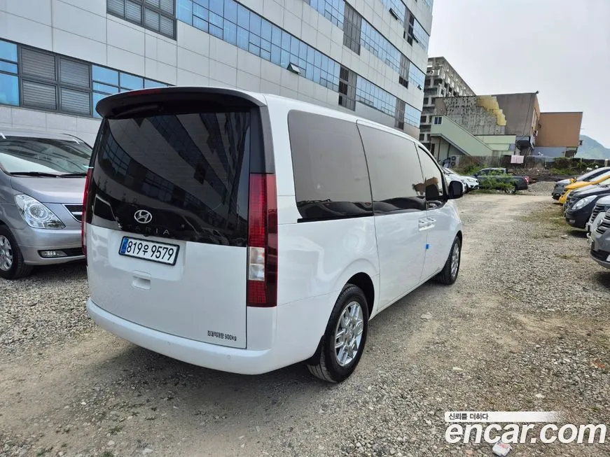 Hyundai Staria — фото 10