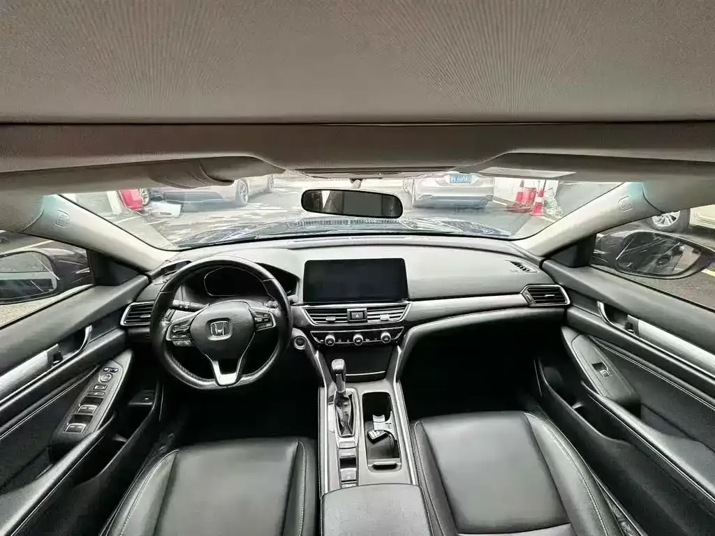 Honda Inspire 2021 из CN, фото 2