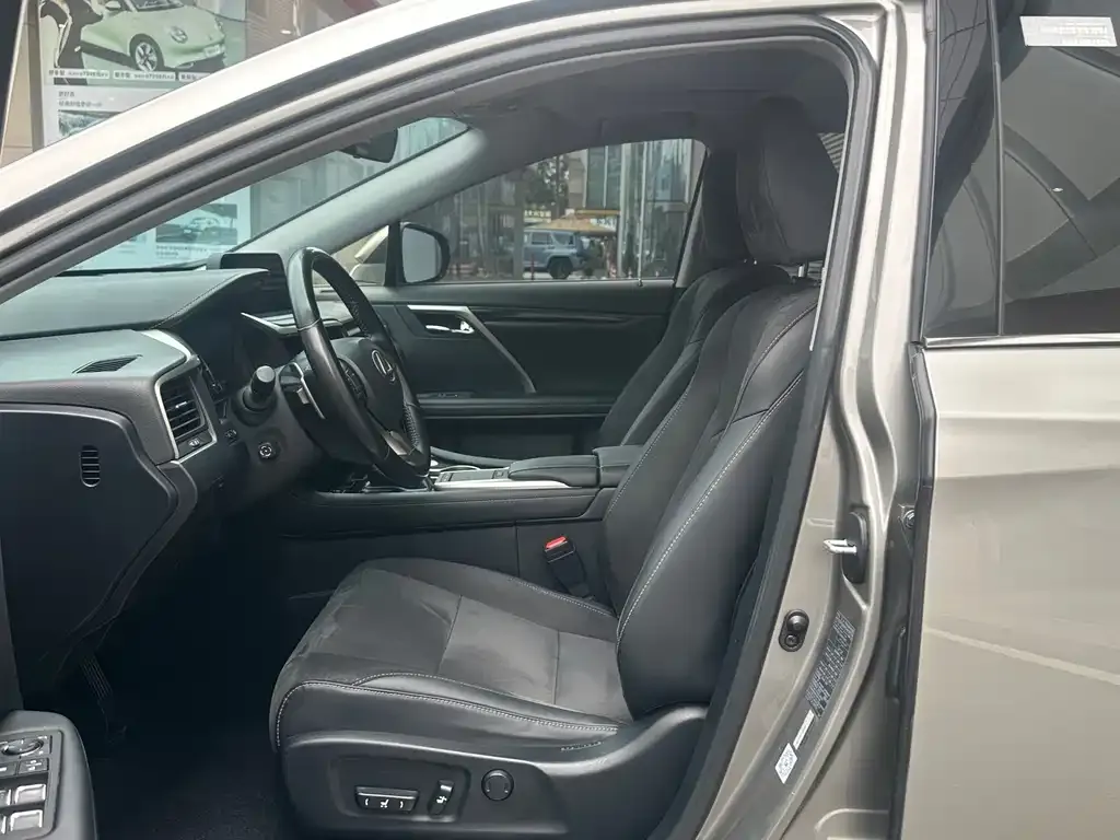 Lexus RX 2021 из CN, фото 2