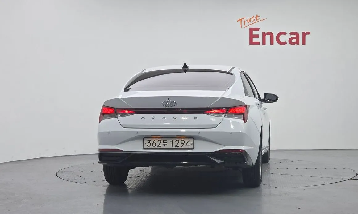 Hyundai AVANTE 2022 из KR, фото 4