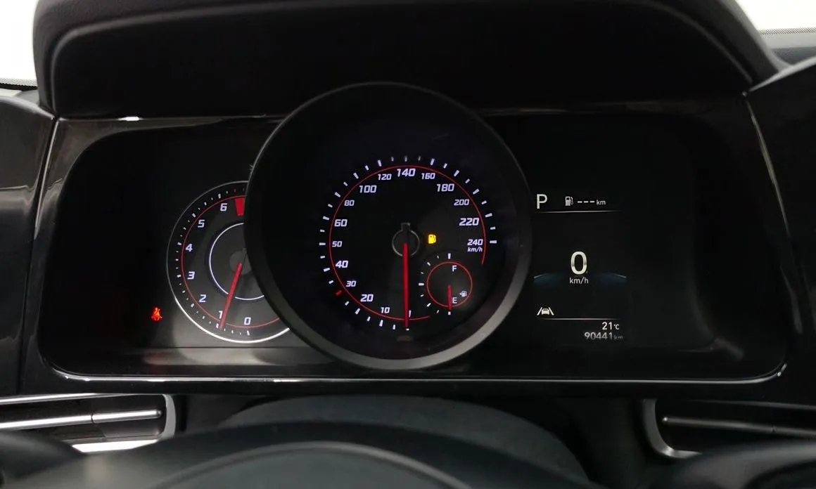 Hyundai AVANTE 2022 из KR, фото 8