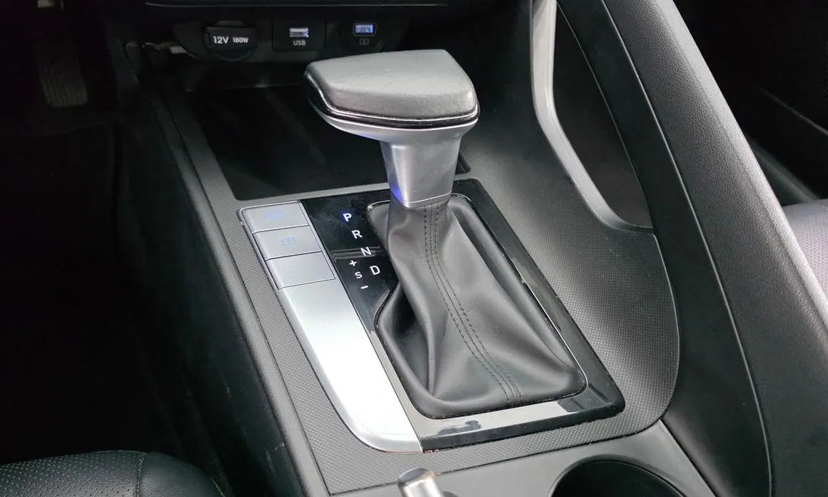 Hyundai AVANTE 2022 из KR, фото 6