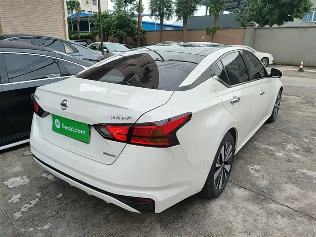 Nissan Teana 2022 из CN, фото 4