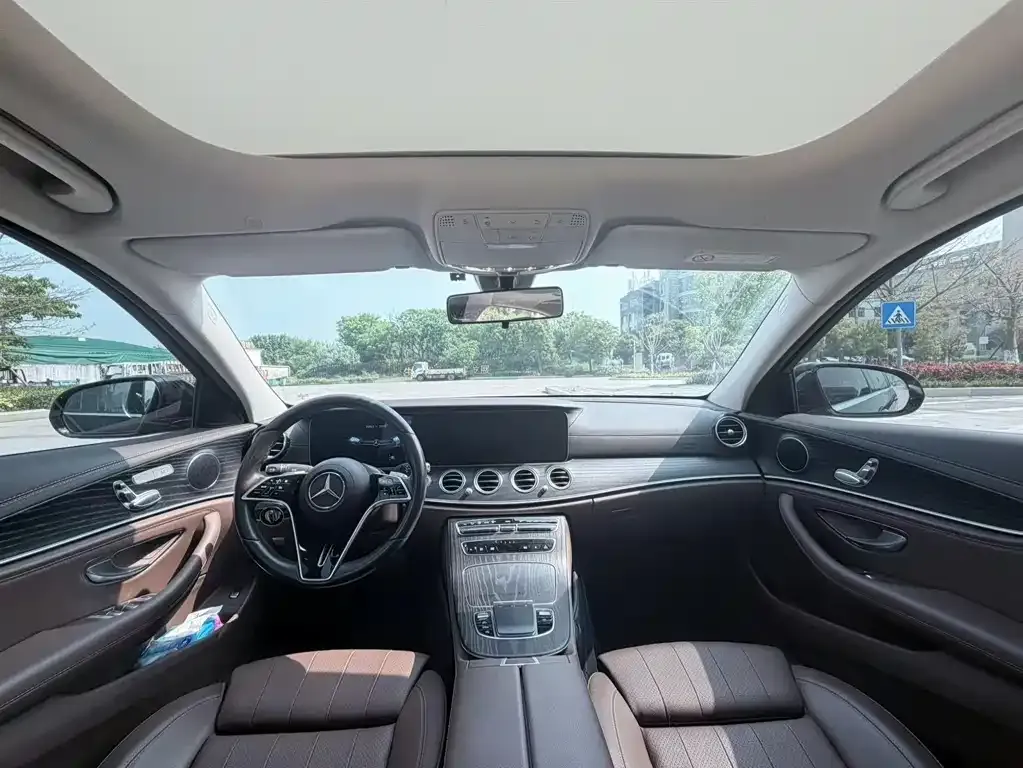Mercedes-Benz E-Class 2022 из CN, фото 3