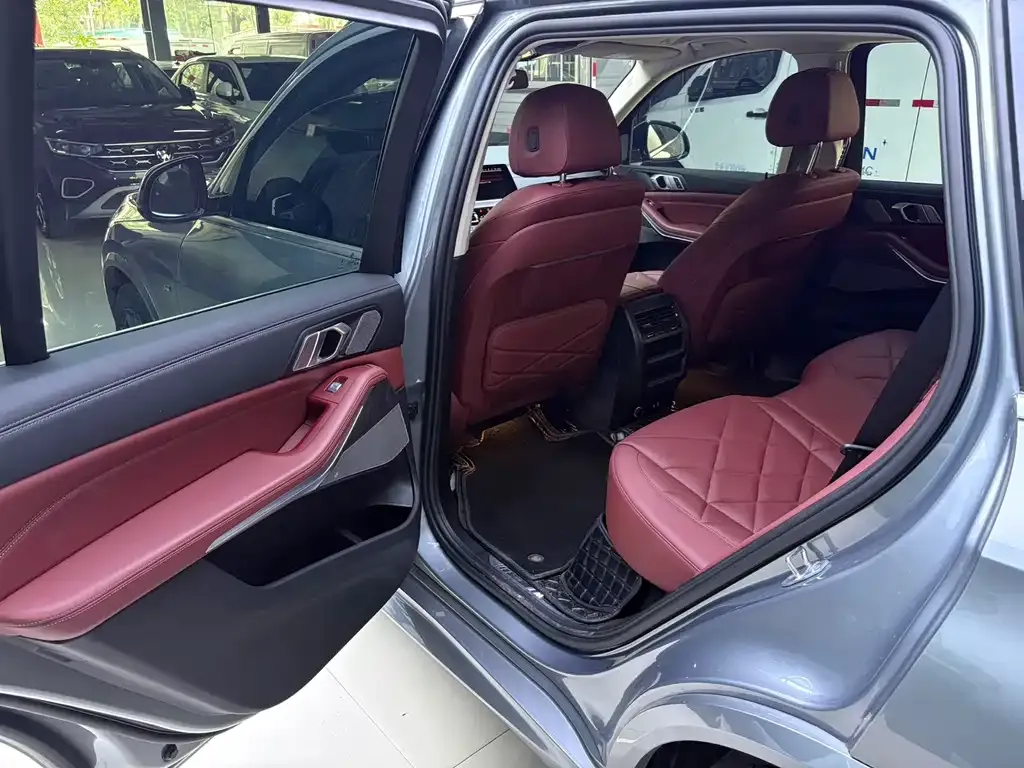 BMW X5 2022 из CN, фото 2