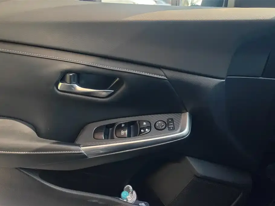 Nissan Sylphy 2022 из CN, фото 2