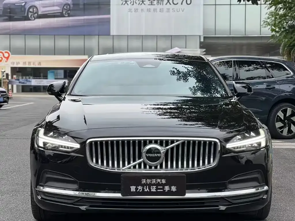 Volvo S90 2023 из CN, фото 9
