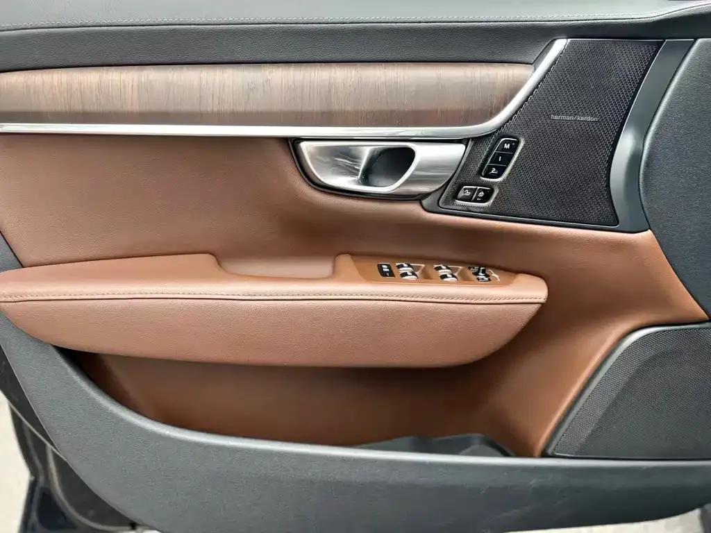 Volvo S90 2023 из CN, фото 8