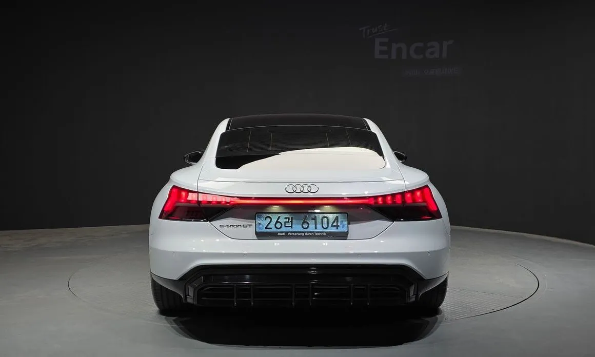 Audi e-tron GT 2022 из KR, фото 3