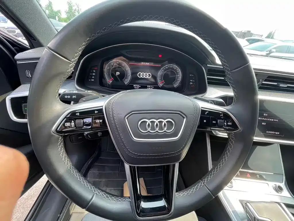 Audi A6L 2024 из CN, фото 8