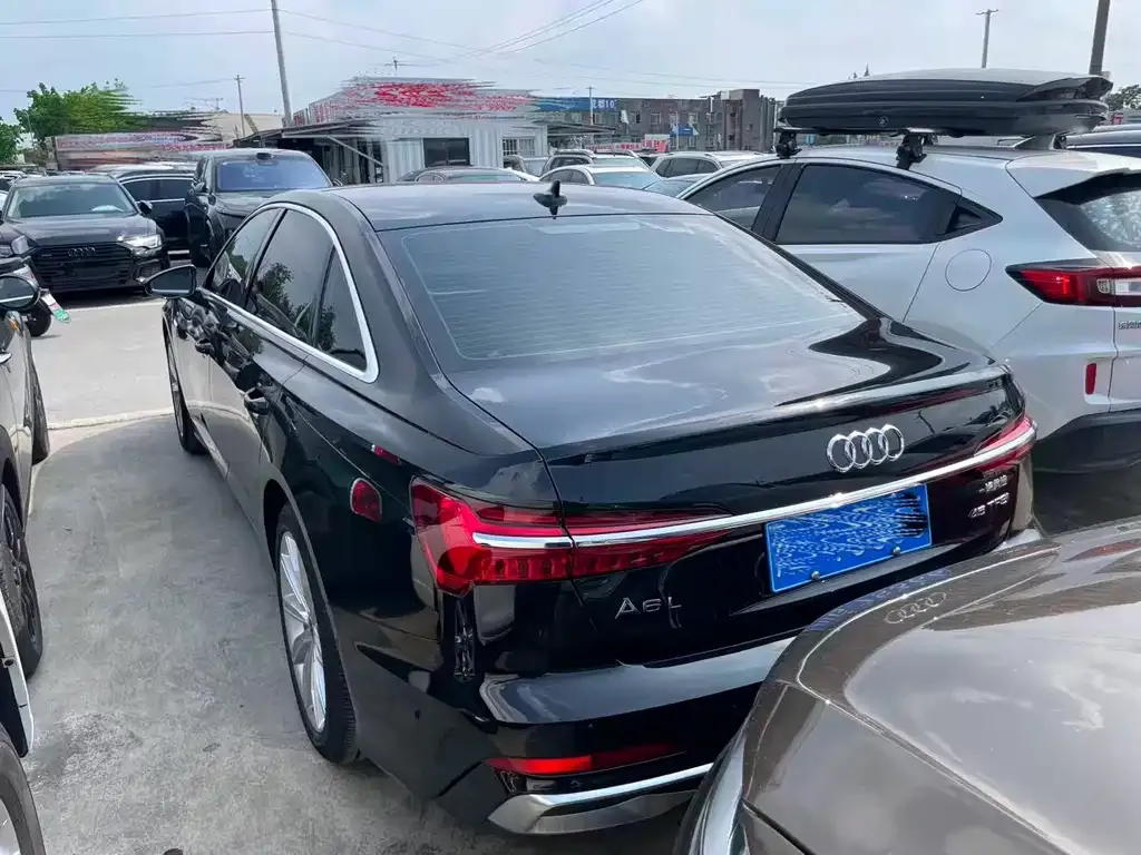 Audi A6L 2024 из CN, фото 2