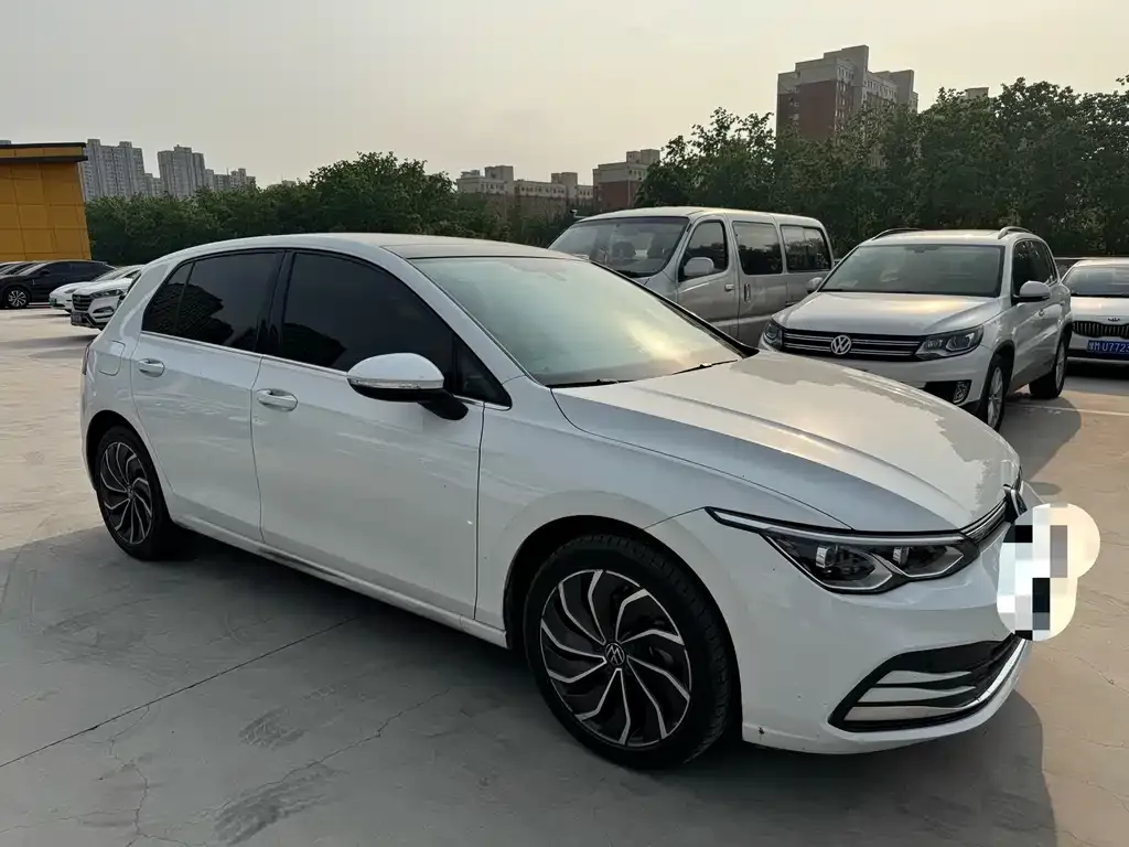 Volkswagen Golf 2022 из CN, фото 6