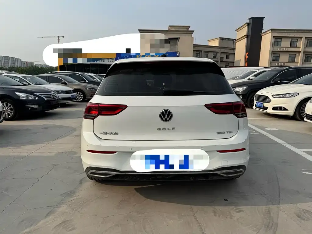 Volkswagen Golf 2022 из CN, фото 7