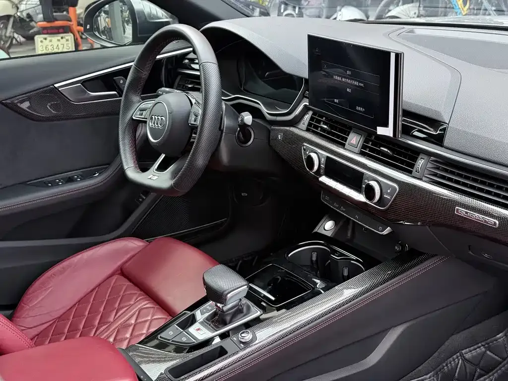 Audi S4 2023 из CN, фото 7