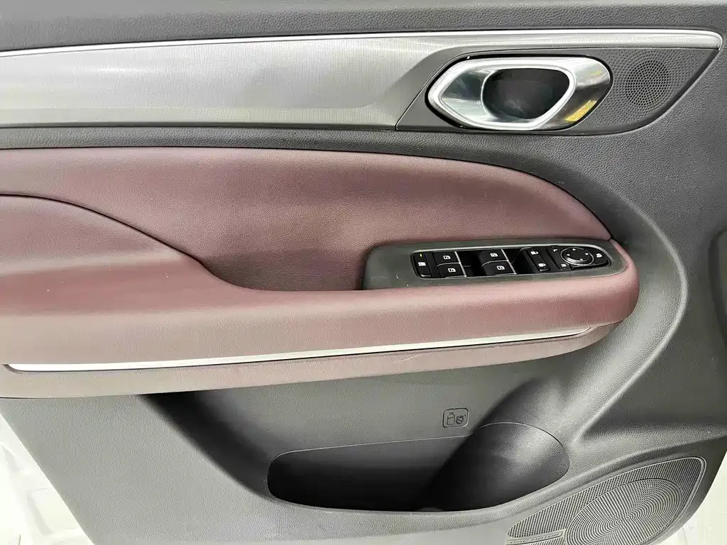 GAC Motor Trumpchi M6 2022 из CN, фото 9