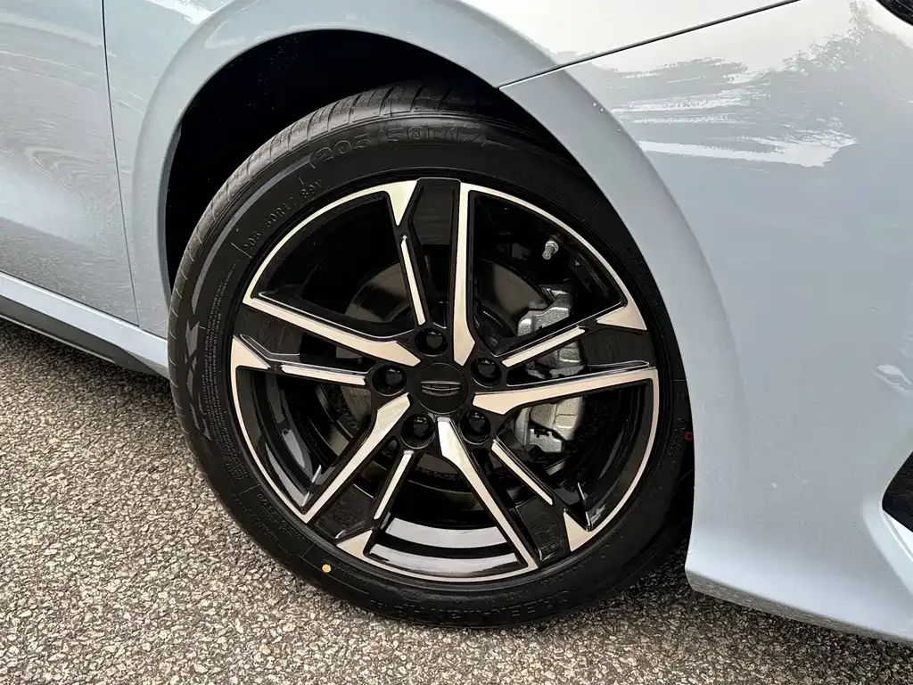 Geely Binrui 2026 из CN, фото 2