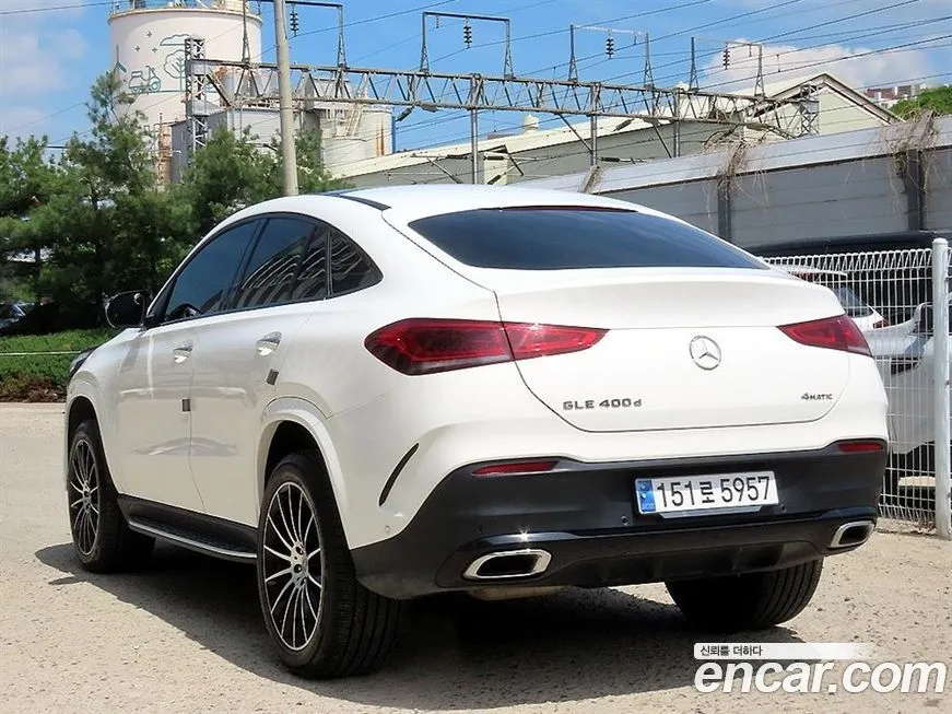 Mercedes-Benz GLE-Class — фото 10