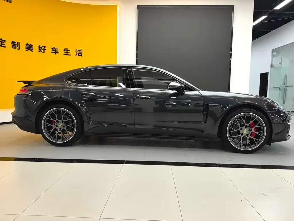 Porsche Panamera 2022 из CN, фото 7