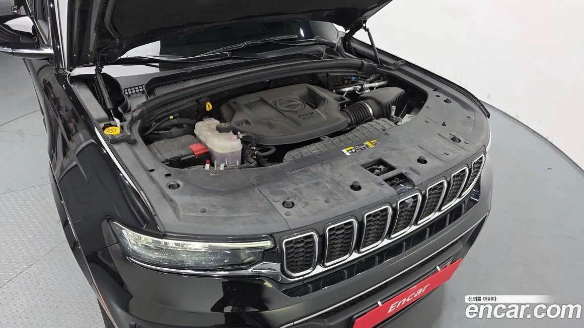 Jeep Cherokee — фото 10