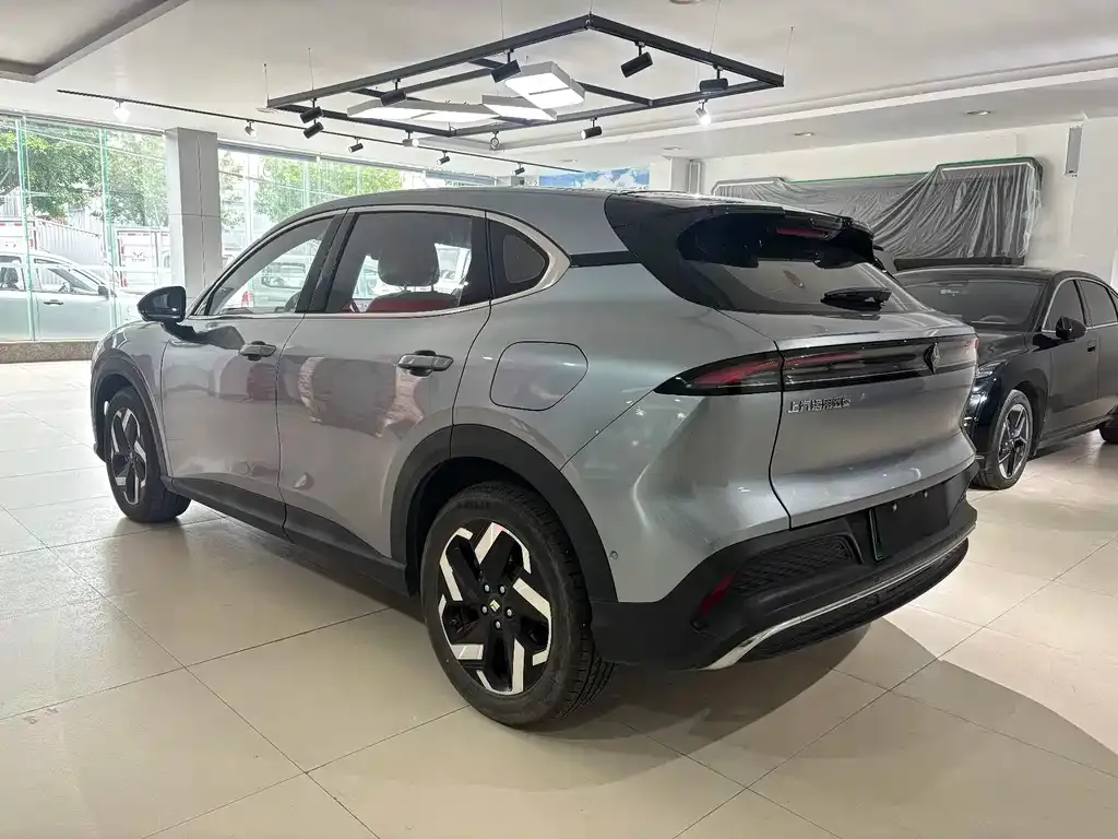 Baojun Yunhai 2024 из CN, фото 8