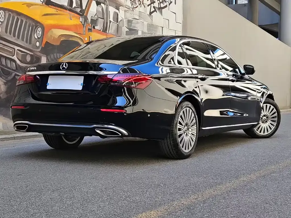 Mercedes-Benz E-Class 2022 из CN, фото 4