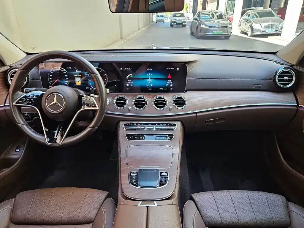Mercedes-Benz E-Class 2022 из CN, фото 5