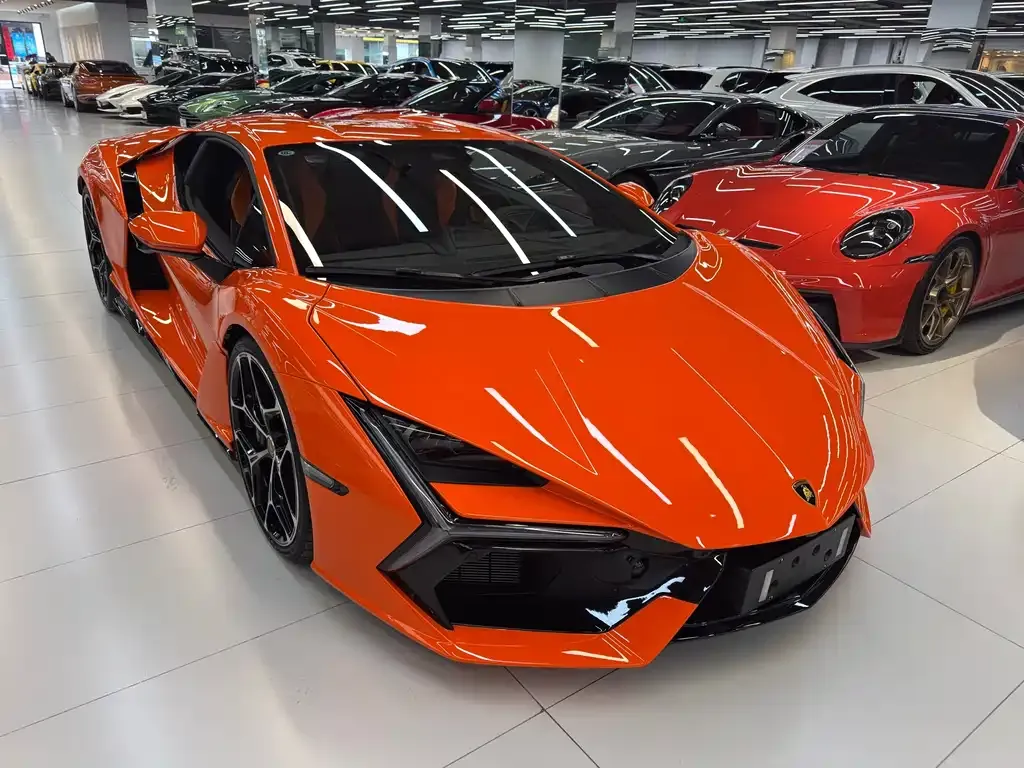 Lamborghini Revuelto 2026 из CN, фото 6