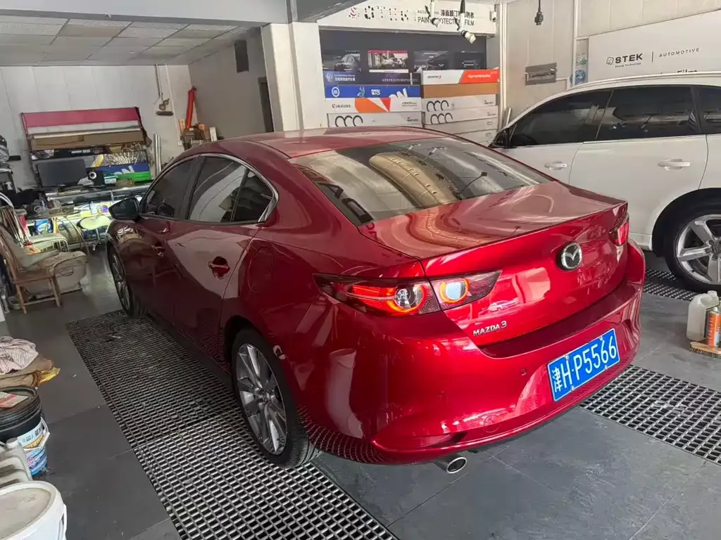 Mazda 3 Axela 2021 из CN, фото 10