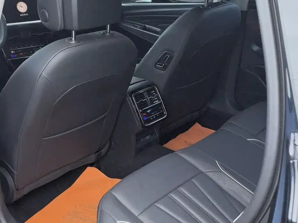 Volkswagen Passat — фото 3