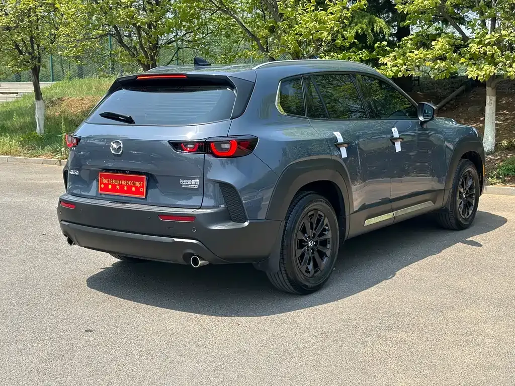 Mazda CX-50 2023 из CN, фото 10