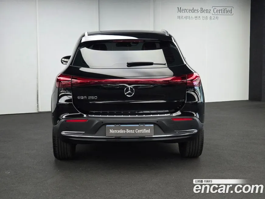Mercedes-Benz EQA — фото 2