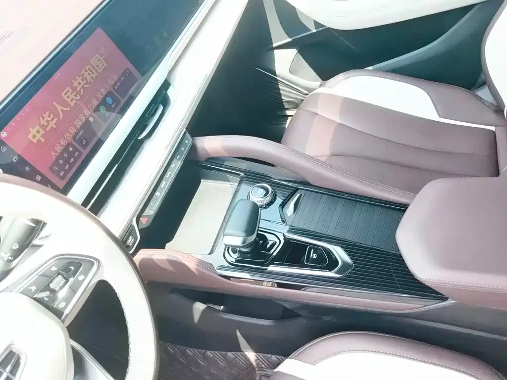 Geely Xingyue L 2023 из CN, фото 4