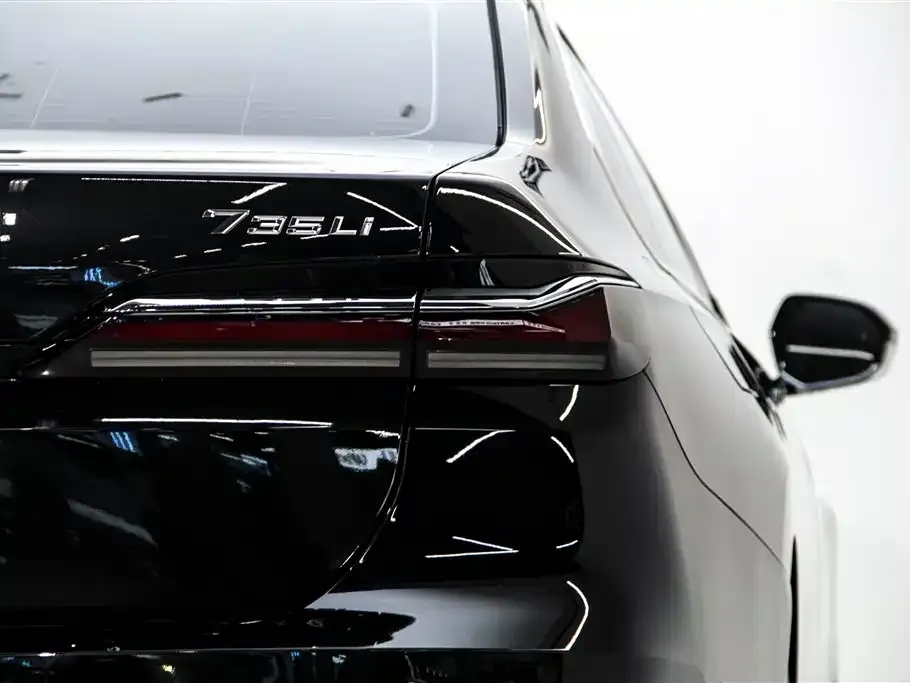 BMW 7 Series 2026 из CN, фото 8
