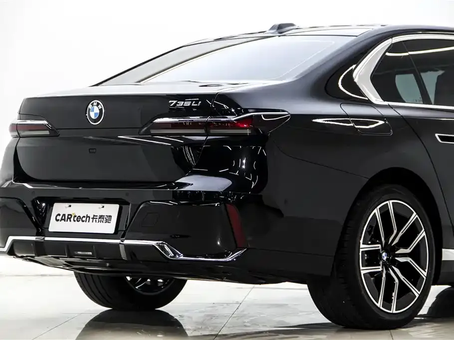 BMW 7 Series 2026 из CN, фото 6