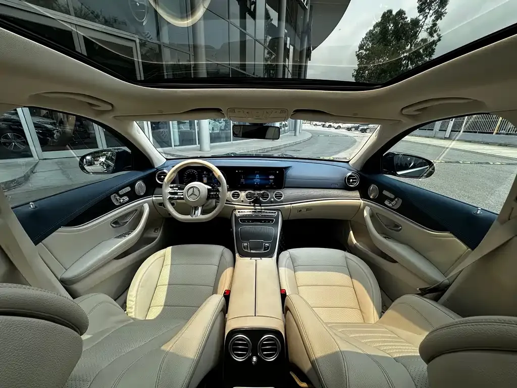 Mercedes-Benz E-Class 2023 из CN, фото 10