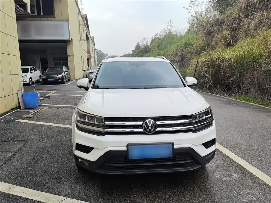 Volkswagen Tharu 2021 из CN, фото 4