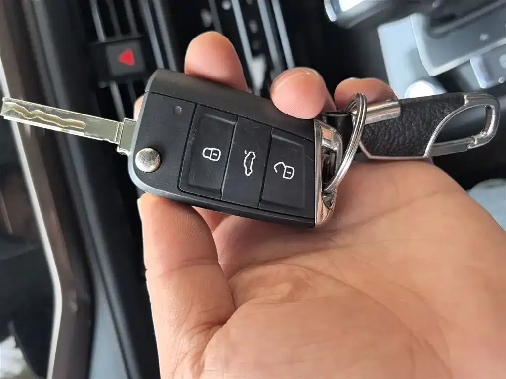 Volkswagen Tharu 2021 из CN, фото 2