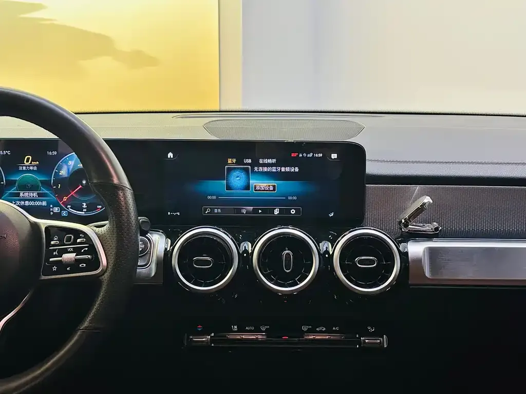 Mercedes-Benz GLB 2023 из CN, фото 7
