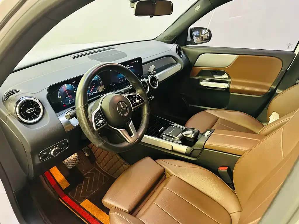 Mercedes-Benz GLB 2023 из CN, фото 3