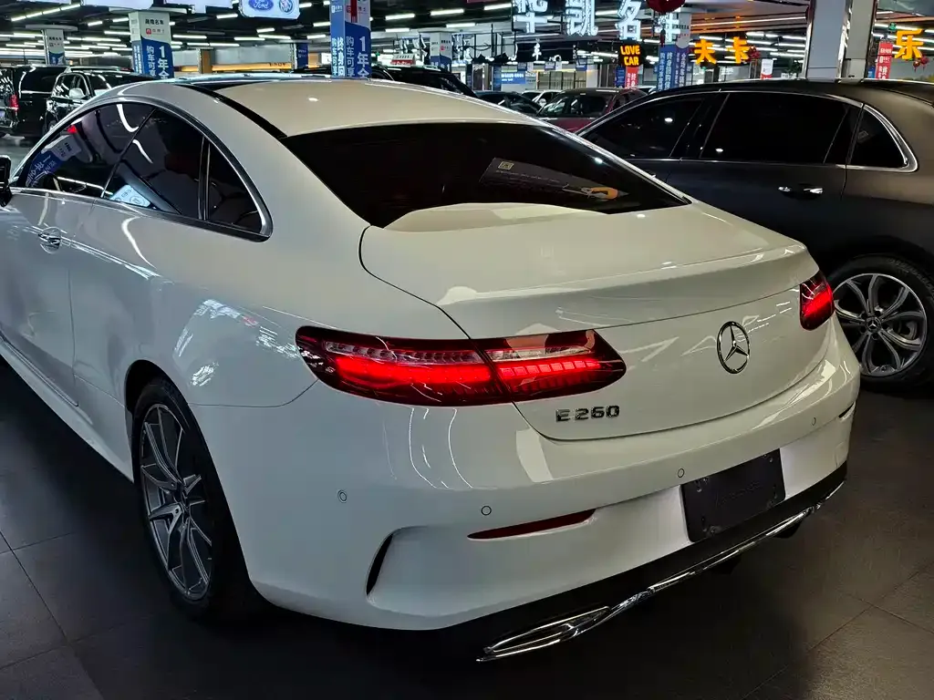 Mercedes-Benz E-Class (Import) 2022 из CN, фото 8