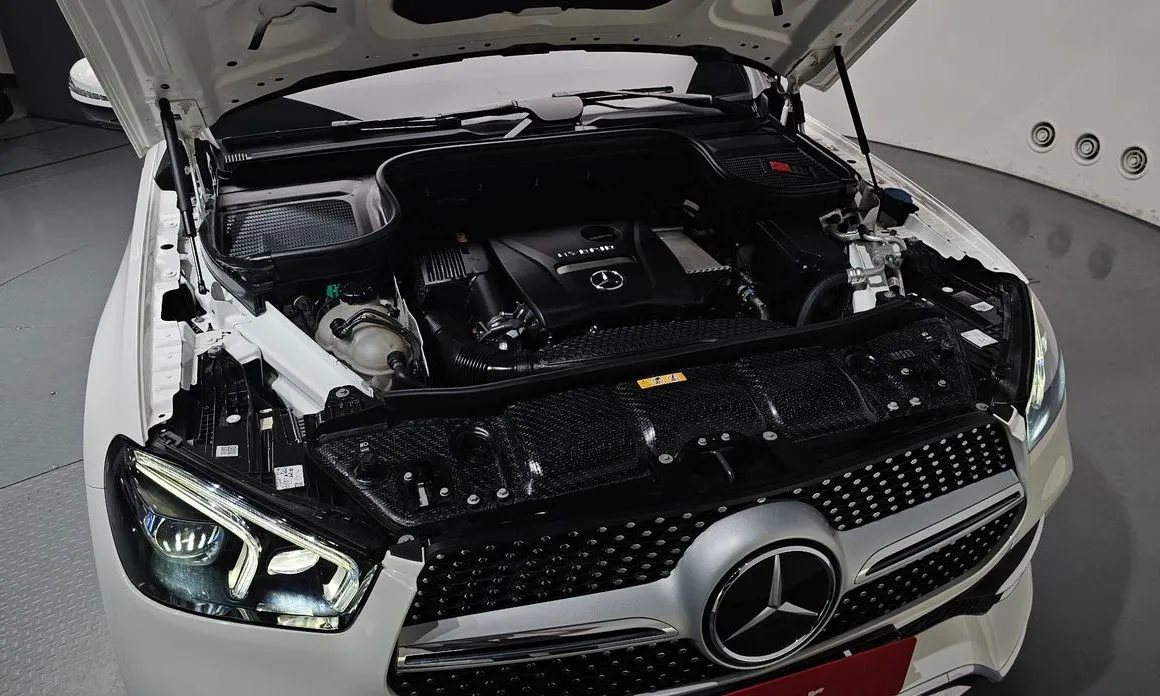 Mercedes-Benz GLE-Class — фото 10