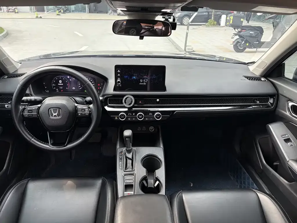 Honda Civic — фото 2