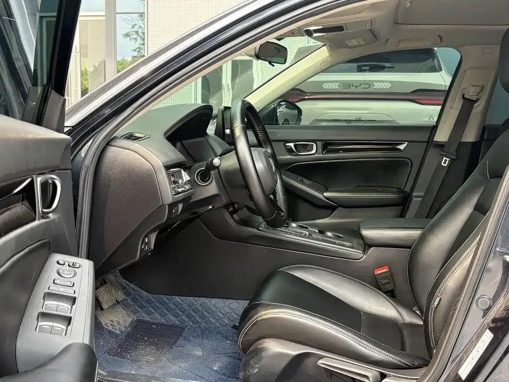 Honda Civic — фото 5