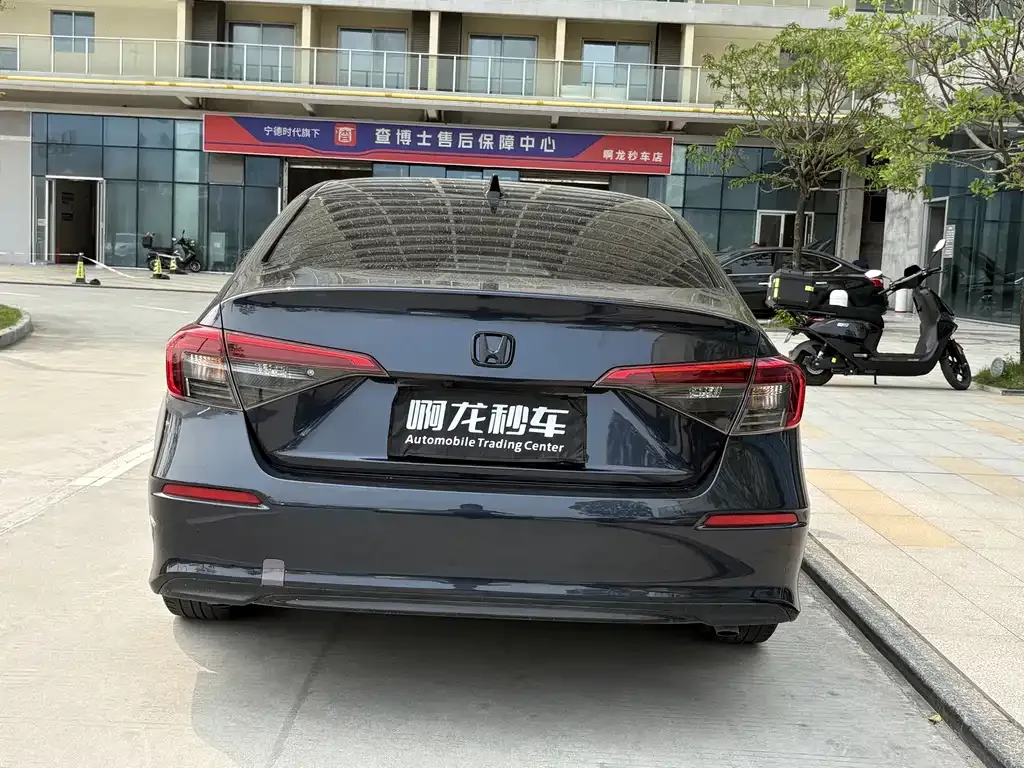 Honda Civic — фото 6